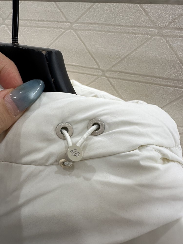 A long Down jacket from hood фото 6