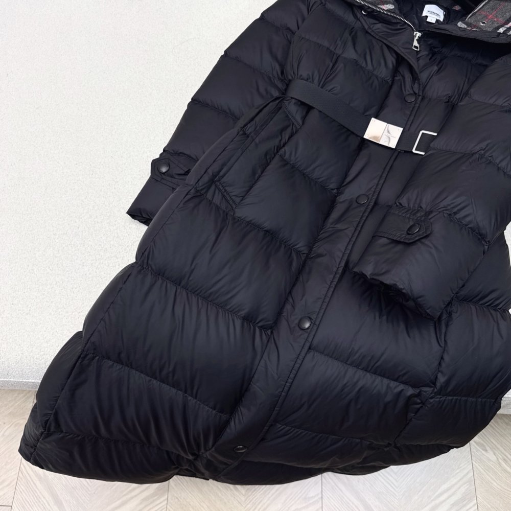 A long Down jacket from fur collar and hood фото 4