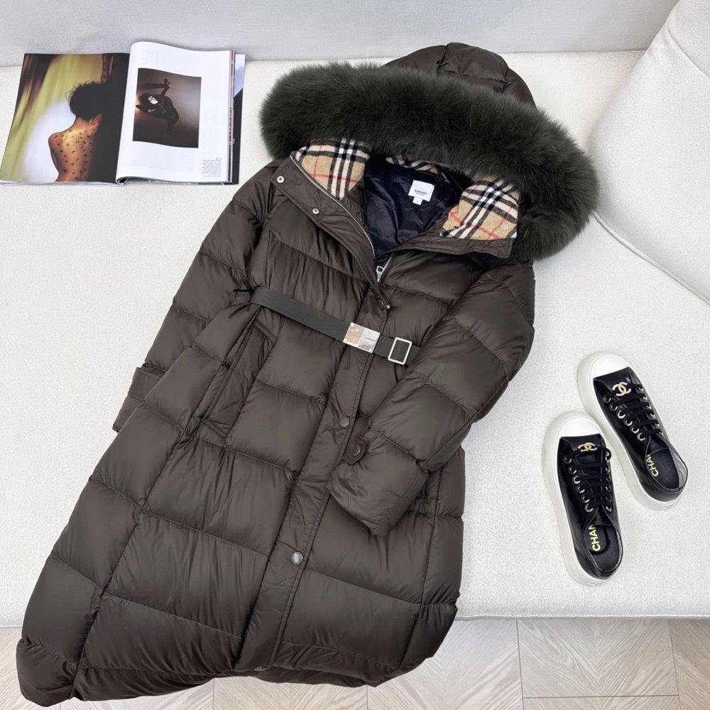 A long Down jacket from fur collar and hood фото 5