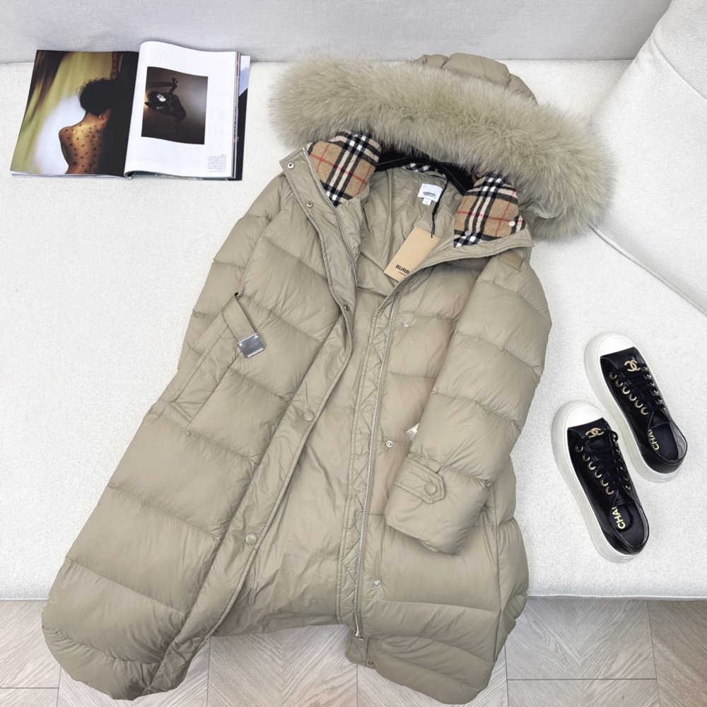 A long Down jacket from fur collar and hood фото 7