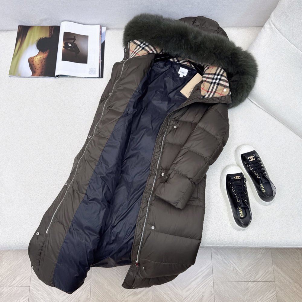A long Down jacket from fur collar and hood фото 7