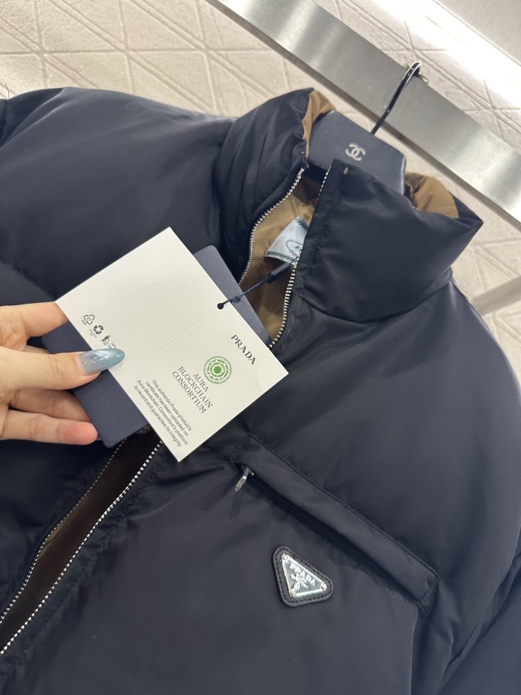 Длинный пуховик с воротником-стойкой фото 3