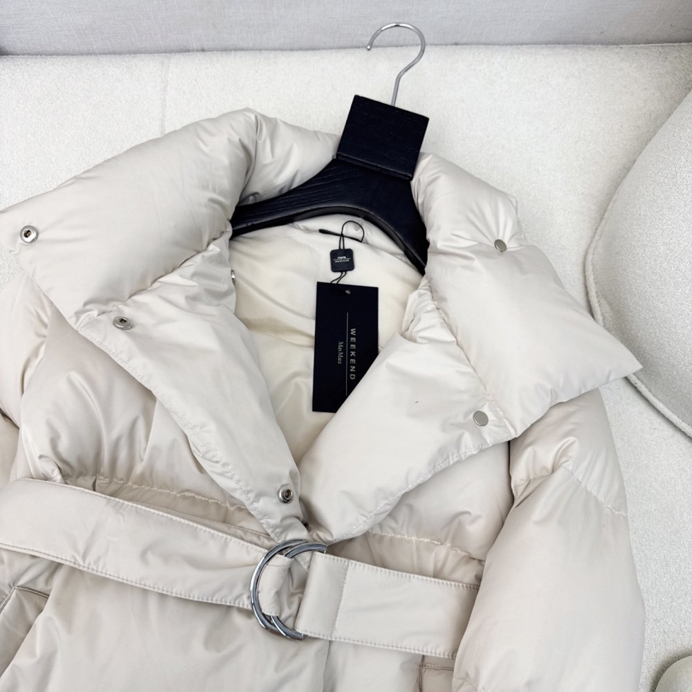 Длинный пуховик с воротником стойкой фото 4