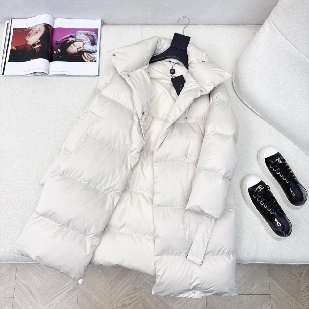 Длинный пуховик с воротником стойкой фото 6