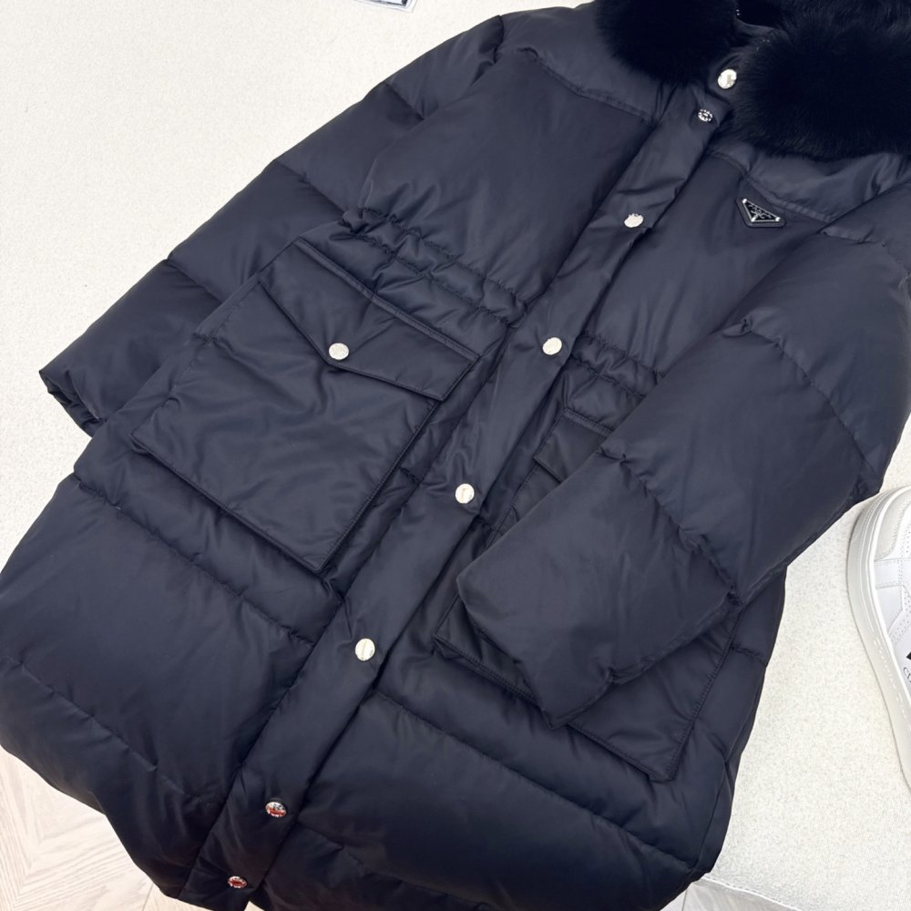 Длинный пуховик женский, воротник капюшона из лисьего меха фото 5