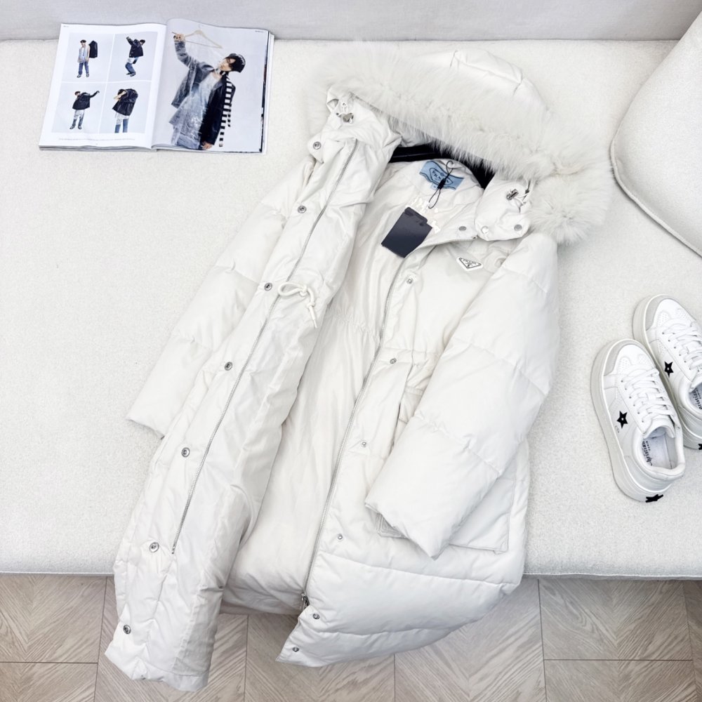 Длинный пуховик женский, воротник капюшона из лисьего меха фото 7