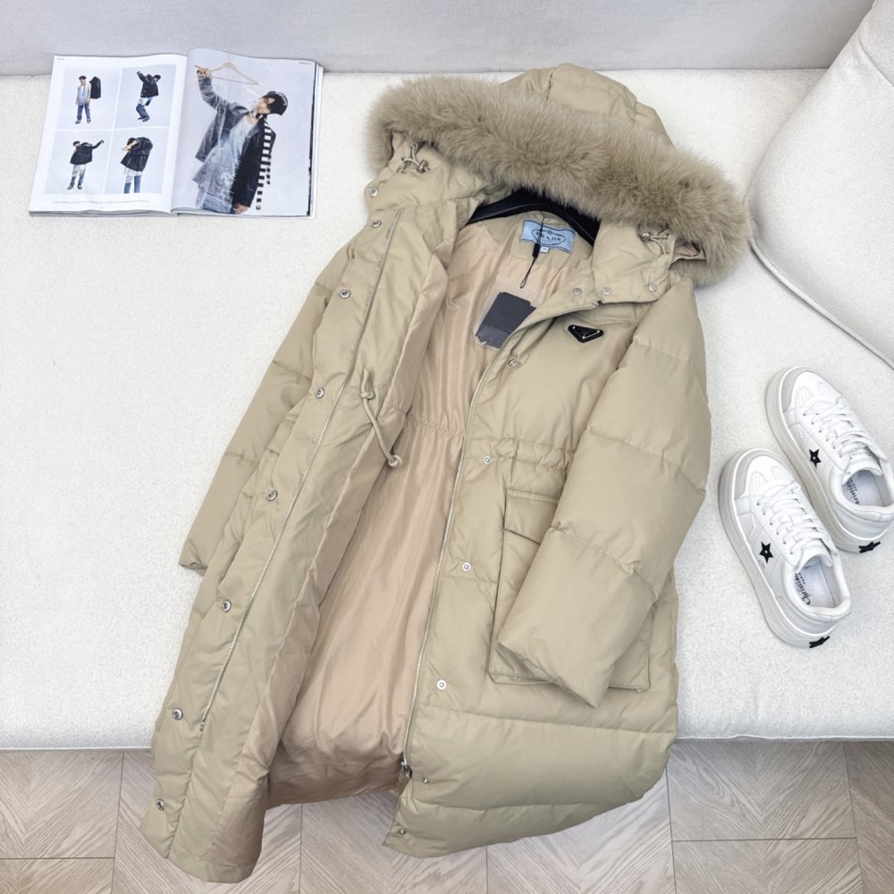 A long Down jacket female, collar hood of fox fur фото 7
