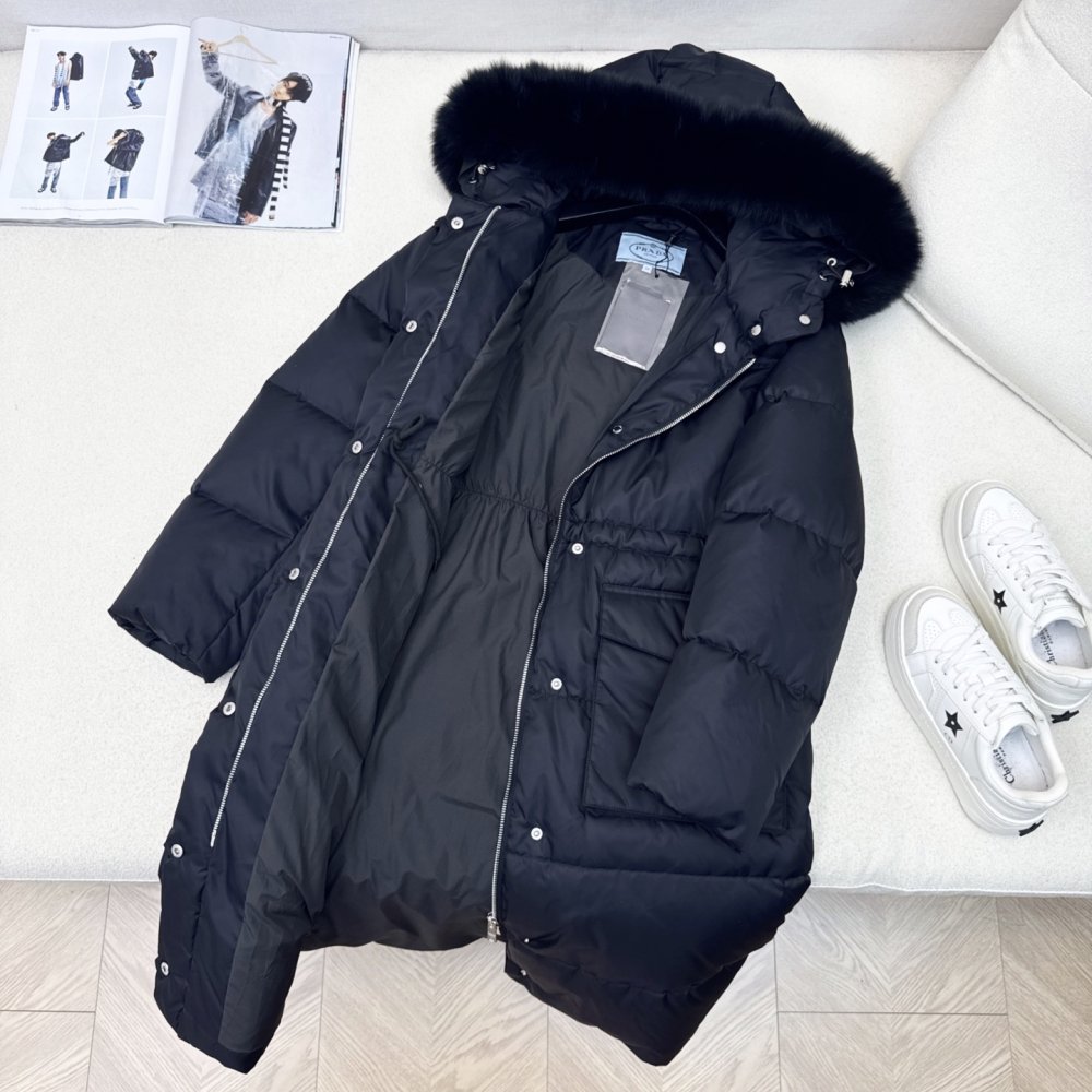 Длинный пуховик женский, воротник капюшона из лисьего меха фото 8