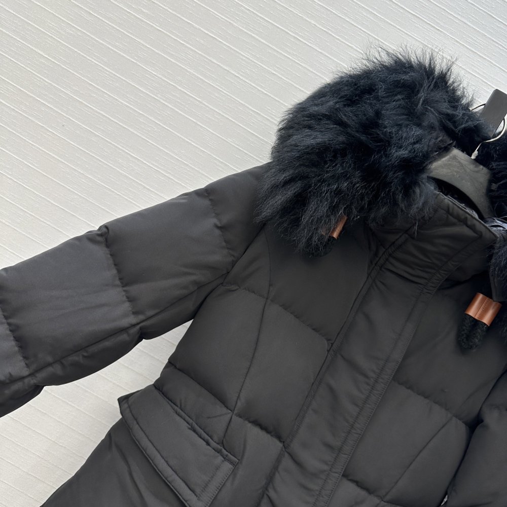 Длинный пуховик женский фото 3