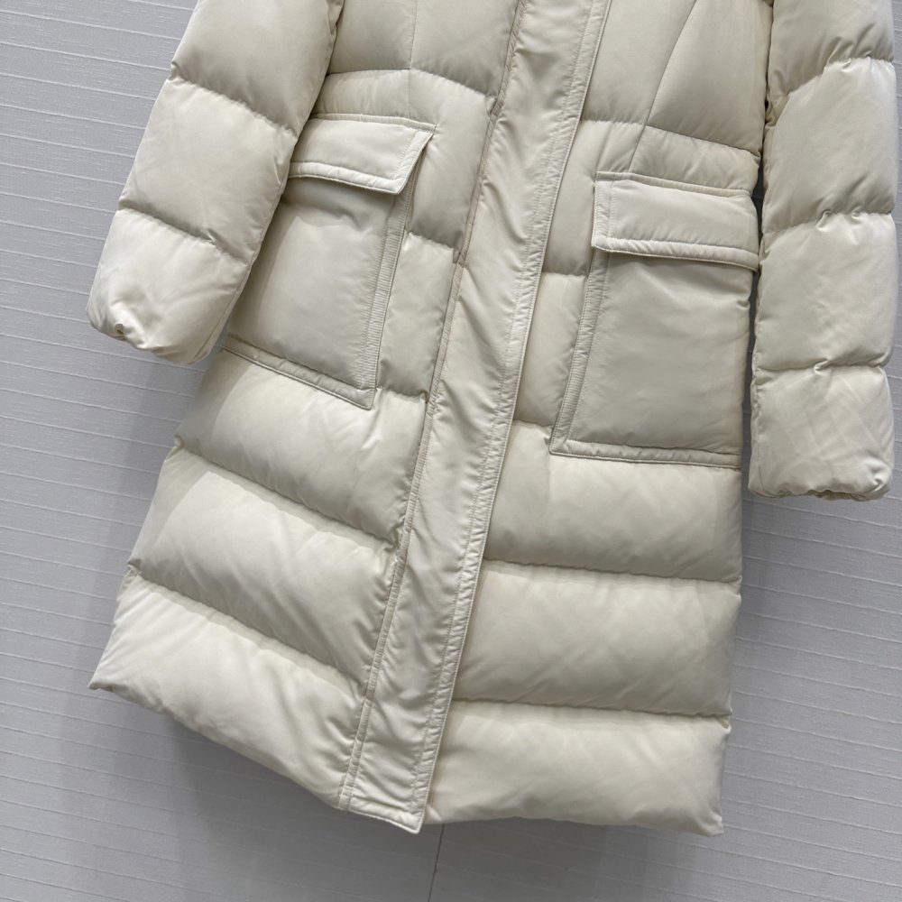 Длинный пуховик женский фото 5