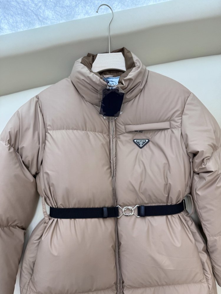 Длинный пуховик женский фото 7