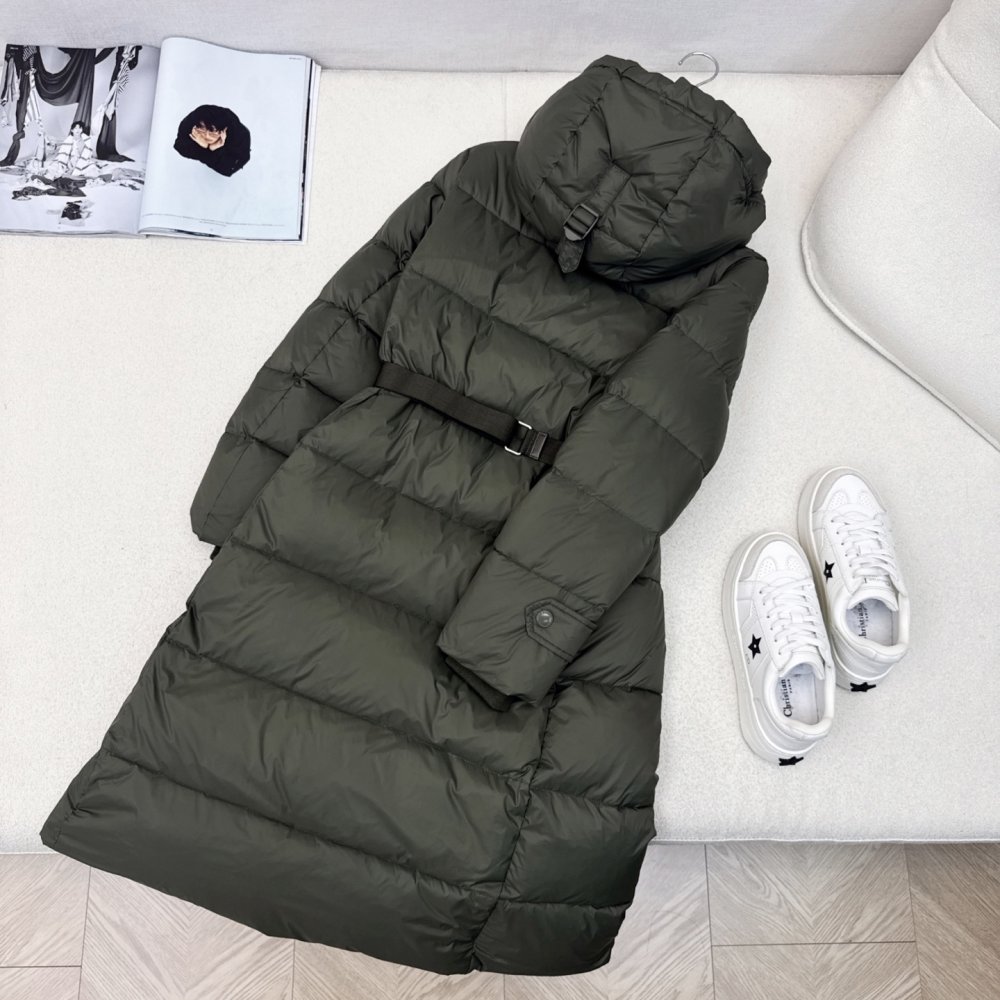 Длинный пуховик женский фото 9