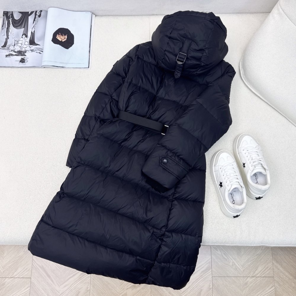 Длинный пуховик женский фото 9