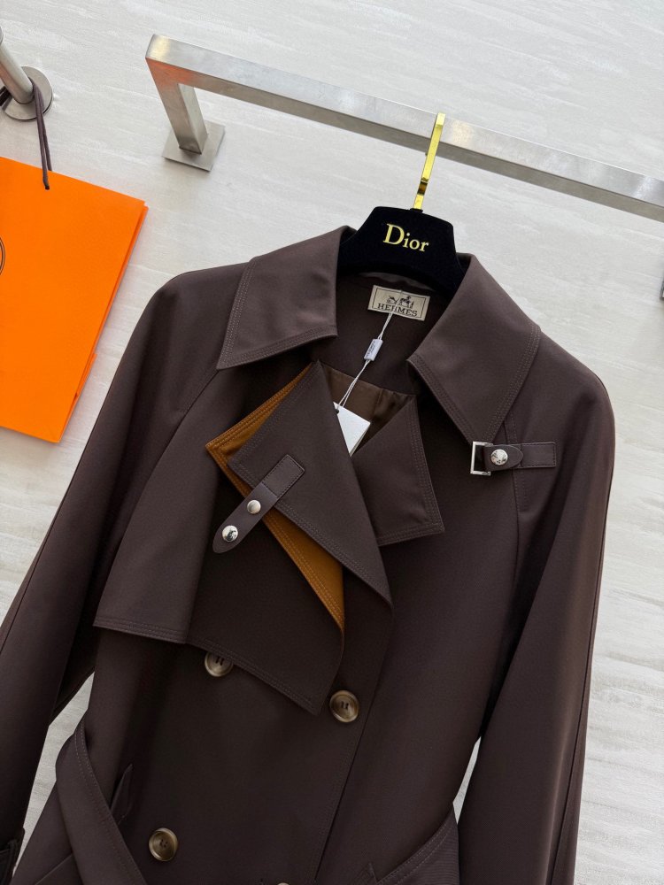 Длинный тренчкот с цветными лацканами фото 2