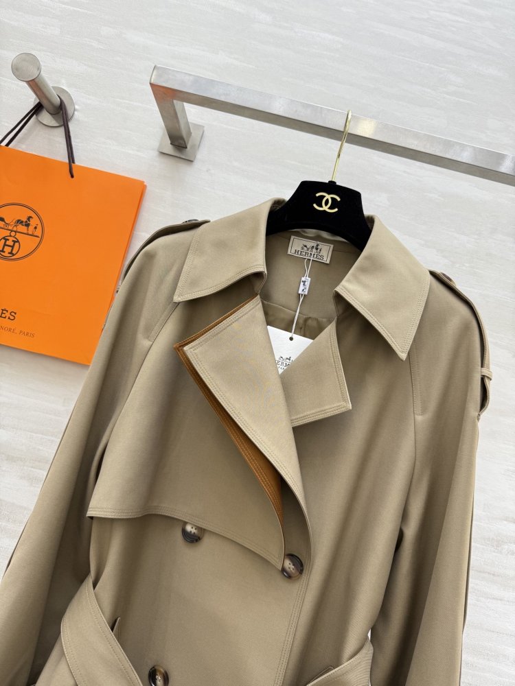 Длинный тренчкот с лацканами фото 3