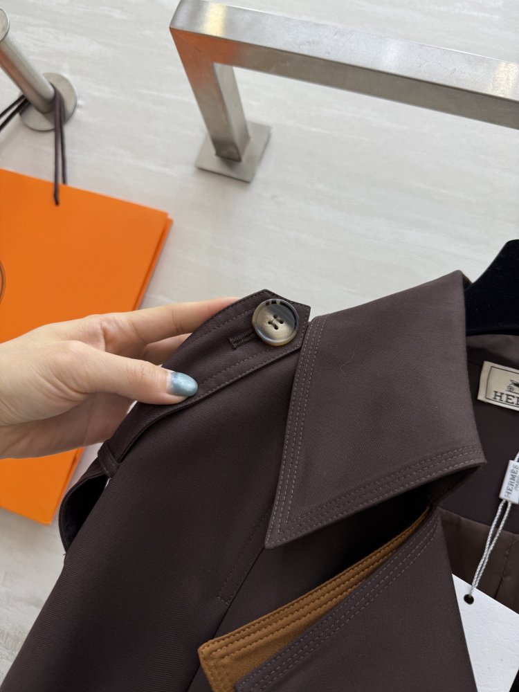 Длинный тренчкот с лацканами фото 5