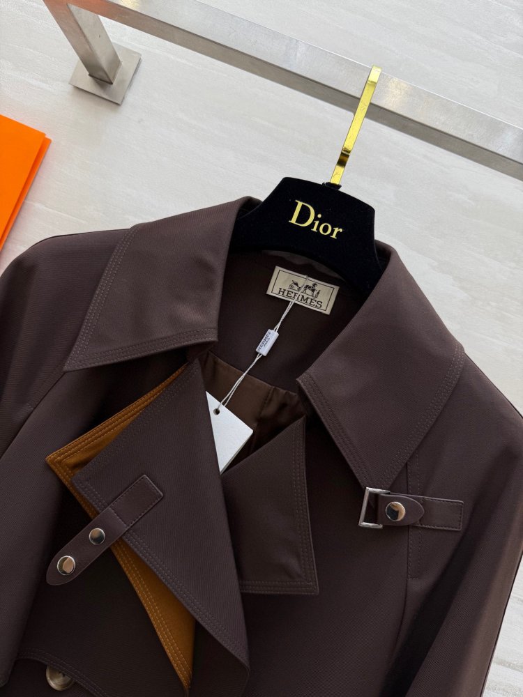 Длинный тренчкот с лацканами фото 5