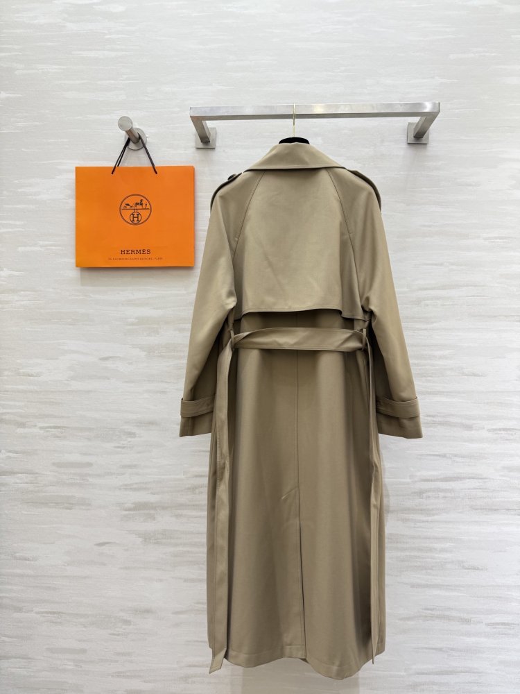 Длинный тренчкот с лацканами фото 8