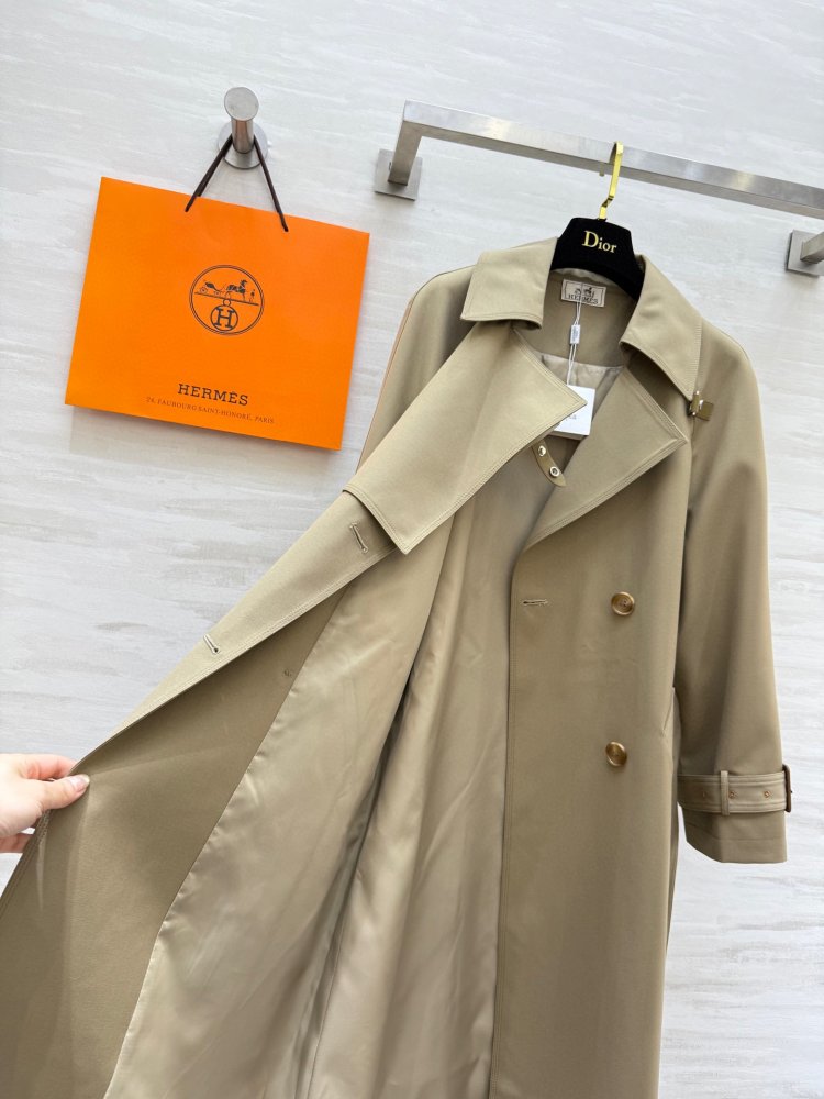 Длинный тренчкот с лацканами фото 8