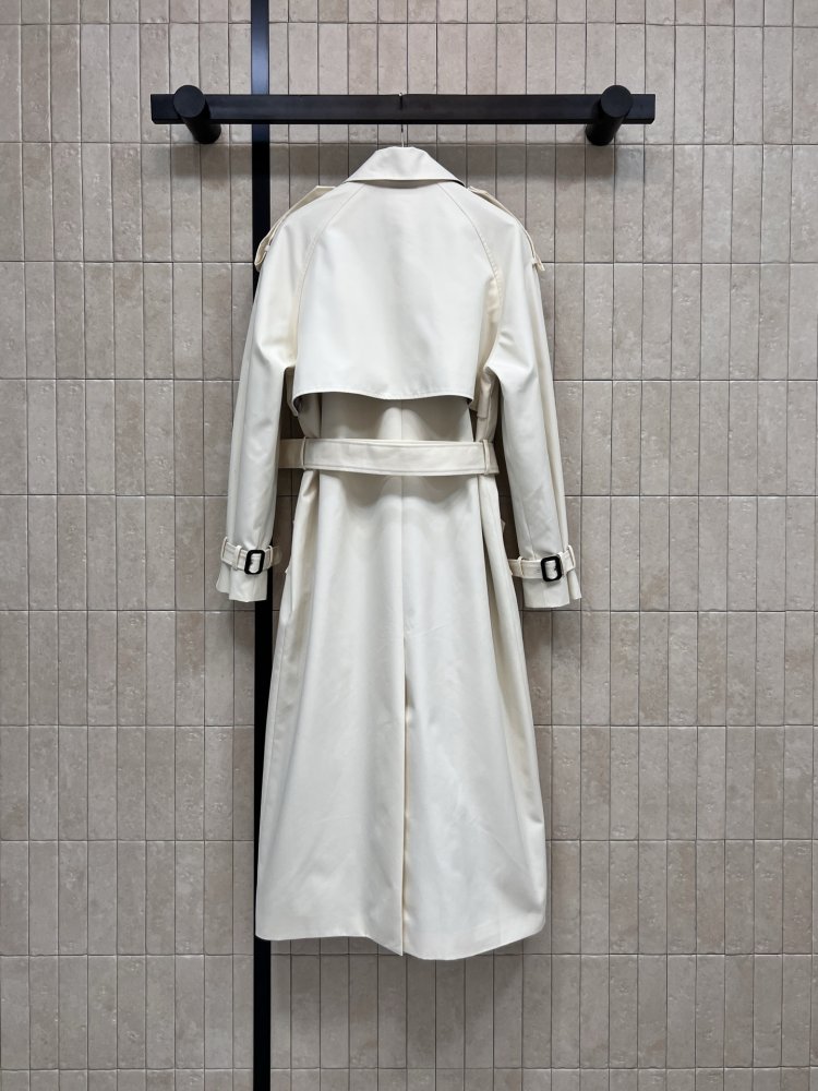 A long trench coat female фото 7