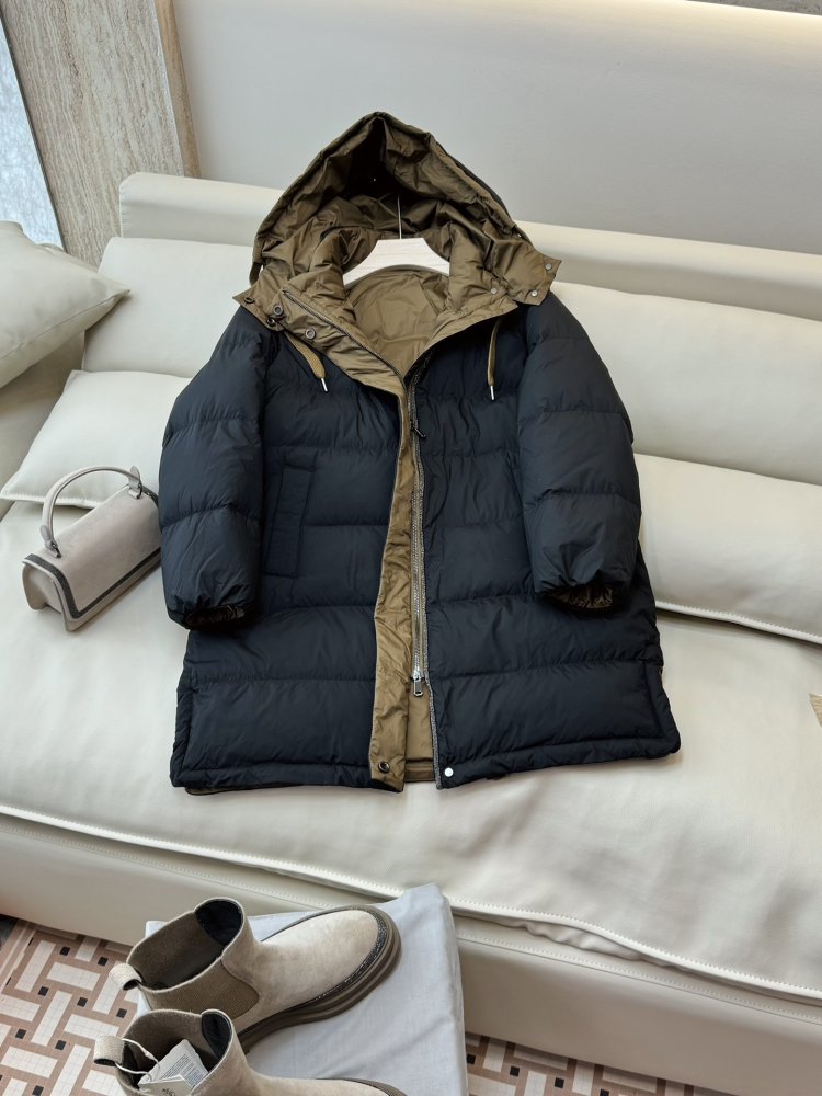 Длинный женский пуховик фото 5