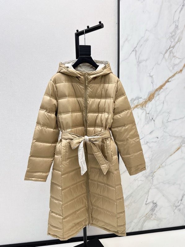 Длинный женский пуховик фото 7