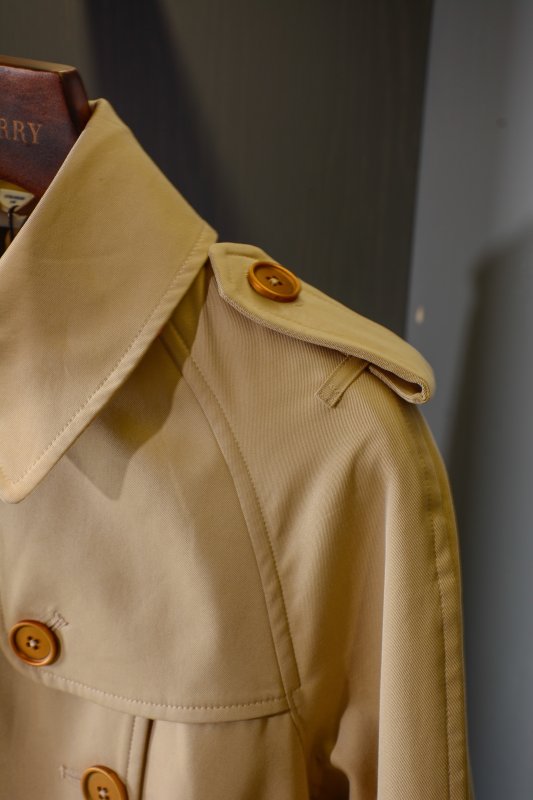 Длинный женский тренч фото 7