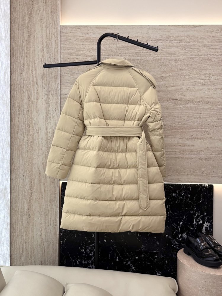 Двубордный Down jacket female фото 2