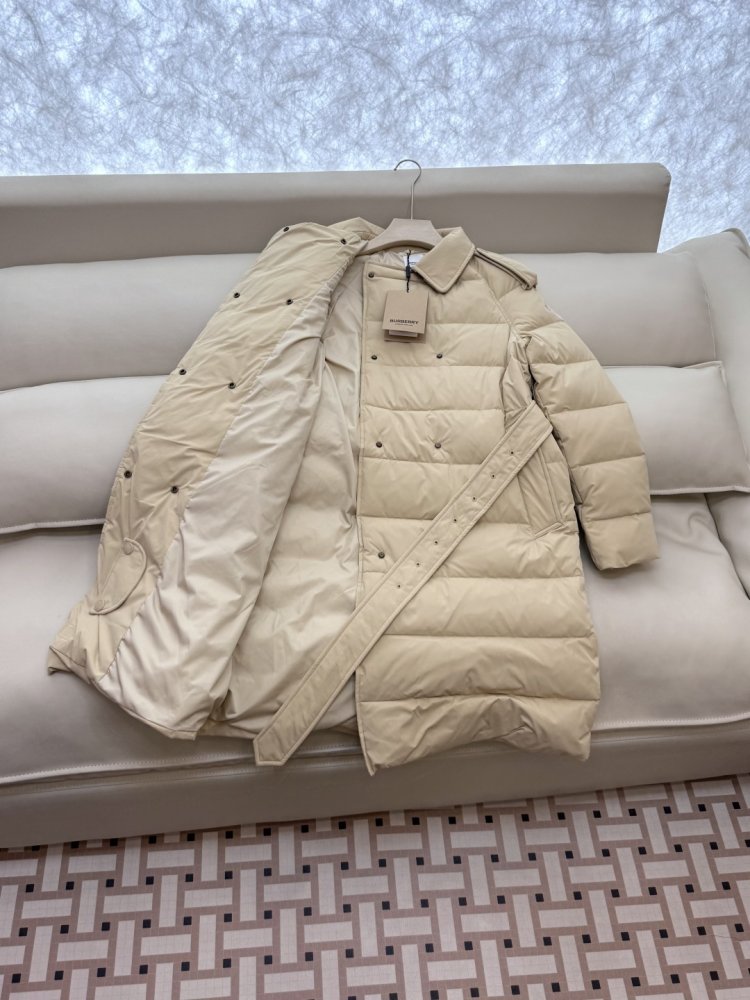 Двубордный Down jacket female фото 5