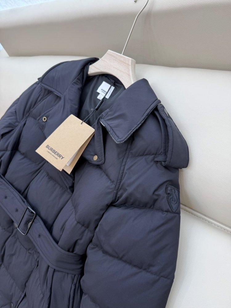 Двубордный Down jacket female фото 8