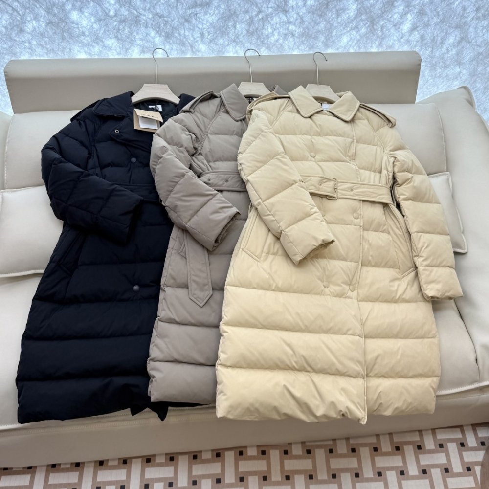 Двубордный пуховик женский фото 9