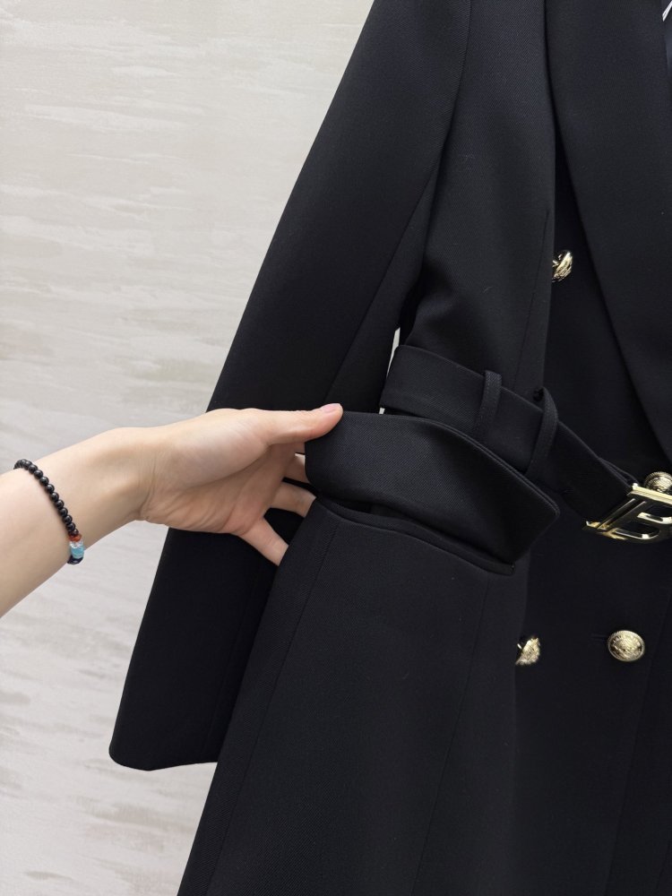 Двубортное платье костюм фото 4