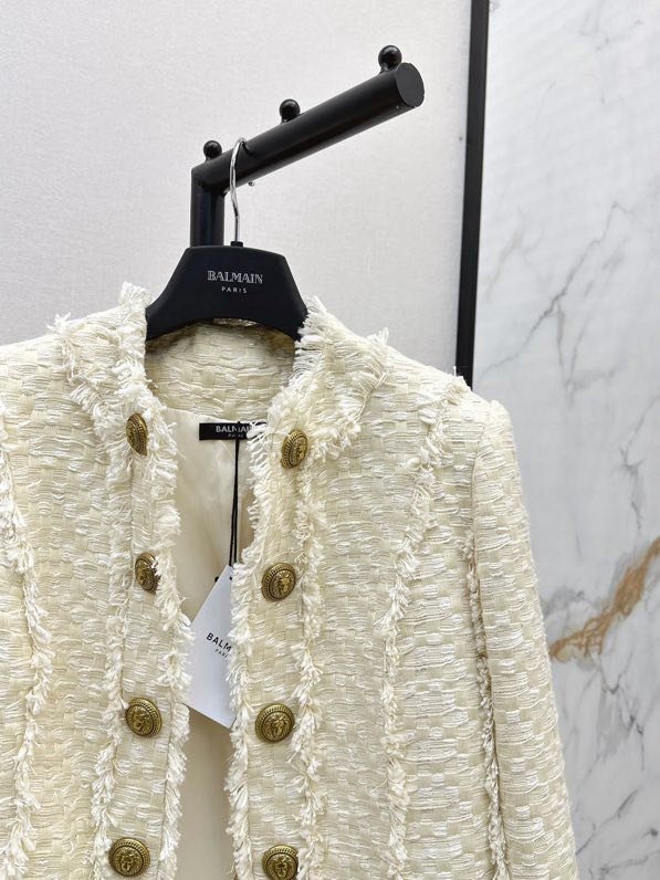 Двубортное твидовое пальто фото 3