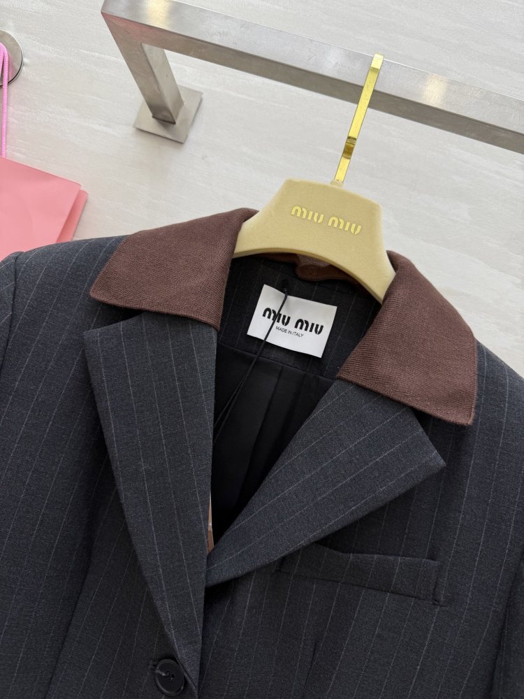 Двубортный блейзер женский фото 4