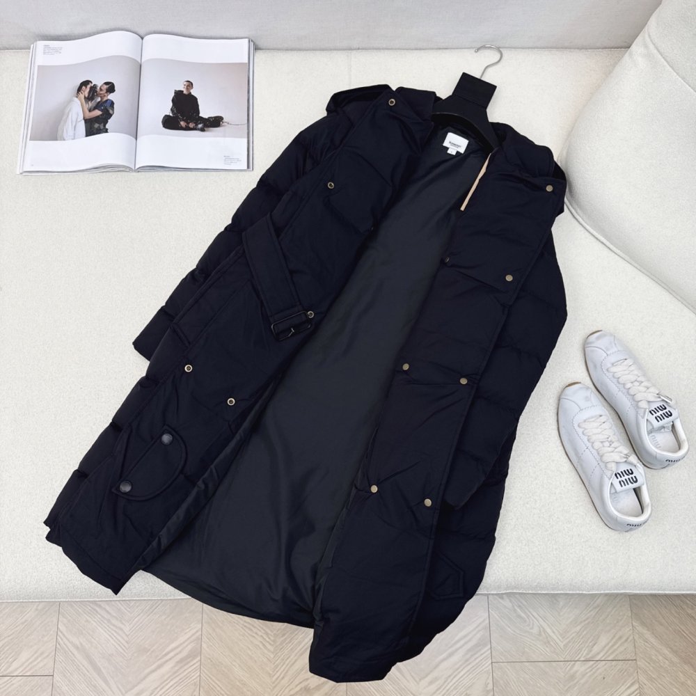 Double-breasted a long Down jacket from facings фото 8