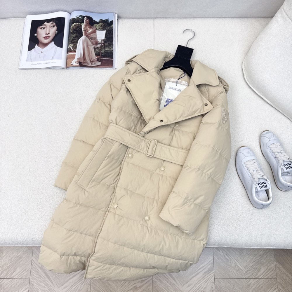 Двубортный длинный пуховик женский фото 4