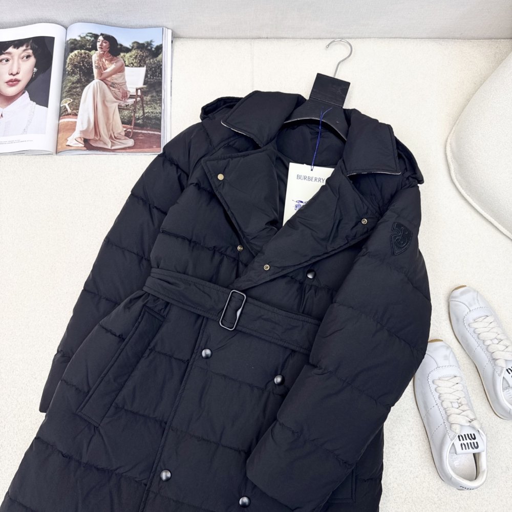 Двубортный длинный пуховик женский фото 4