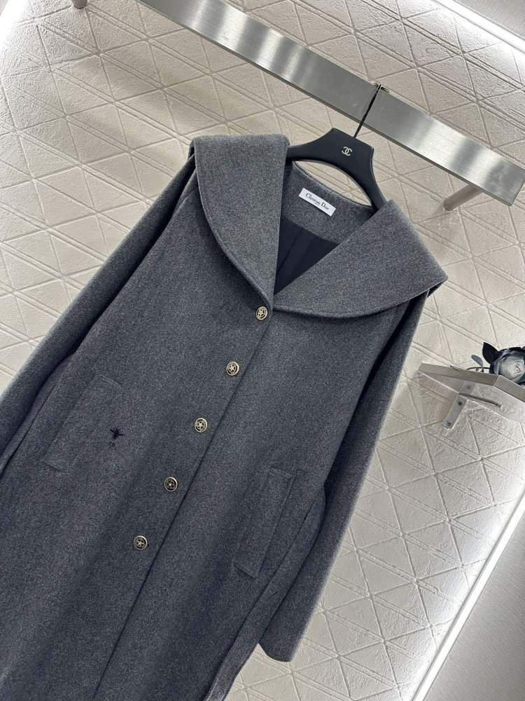 Двубортный длинный тренчкот с отворотами фото 4