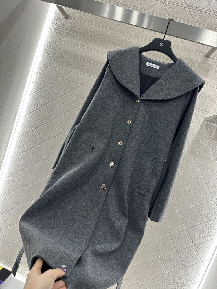 Двубортный длинный тренчкот с отворотами фото 7