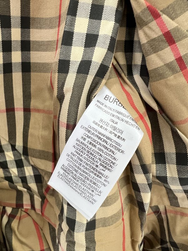 Двубортный короткий женский тренч фото 7