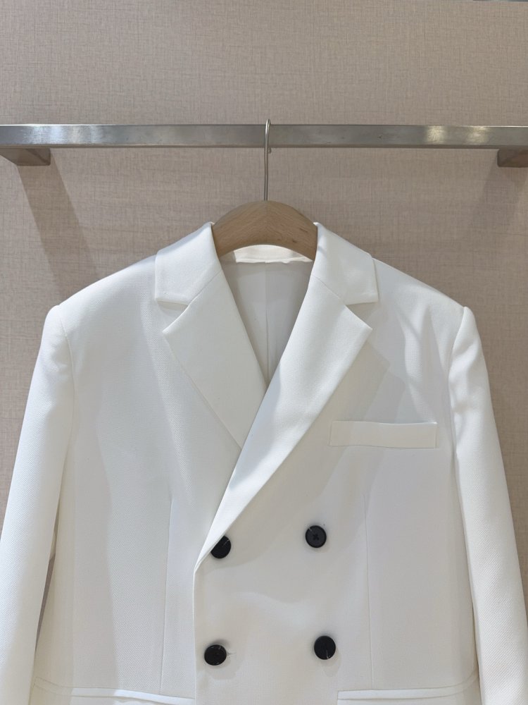 Двобортний піджак жіночий фото 2