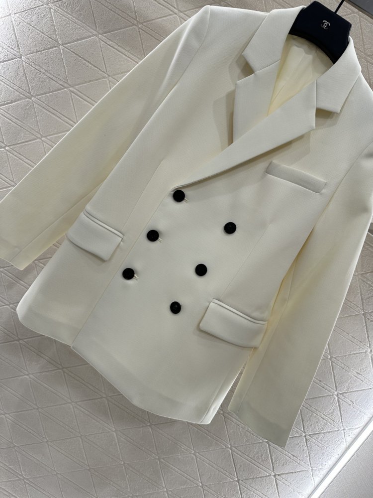 Двубортный шелковый пиджак с прямыми плечами фото 5