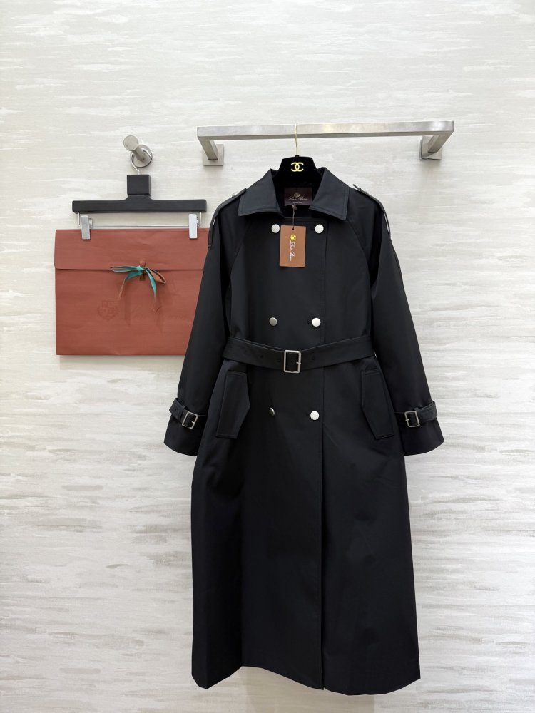 Двобортний тренч жіночий