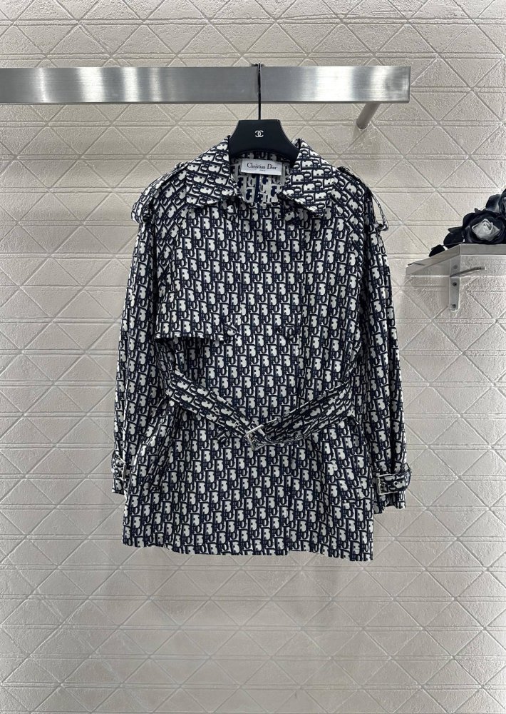 Двобортний тренчкот