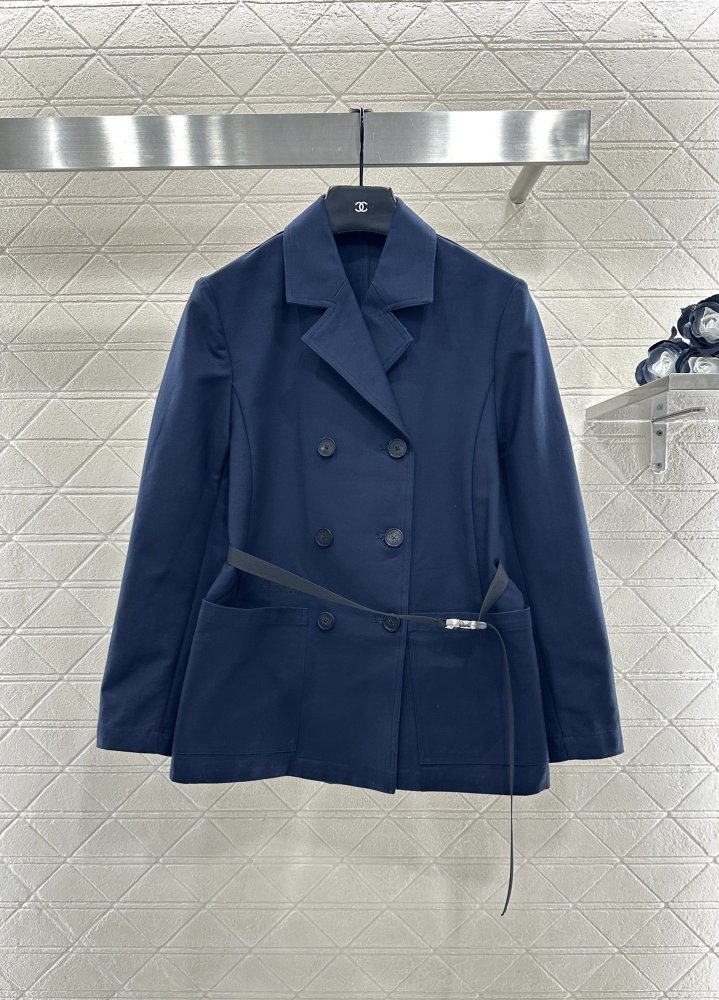 Двубортный тренчкот