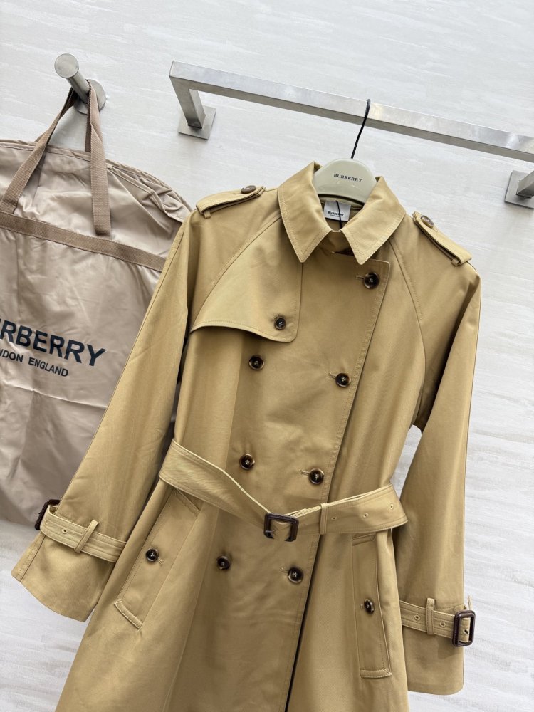 Двубортный тренчкот фото 3