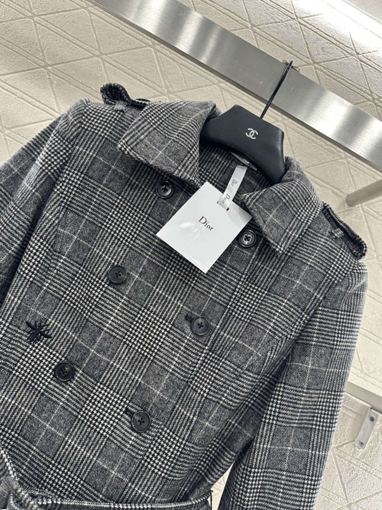 Двубортный тренчкот фото 3