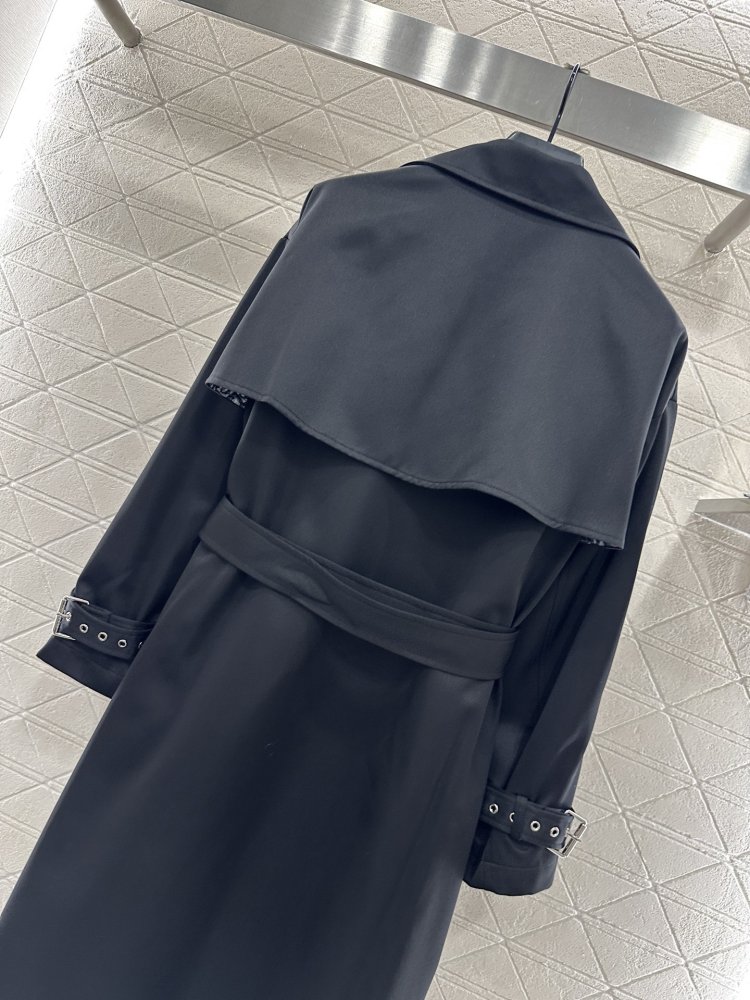 Двубортный тренчкот фото 4