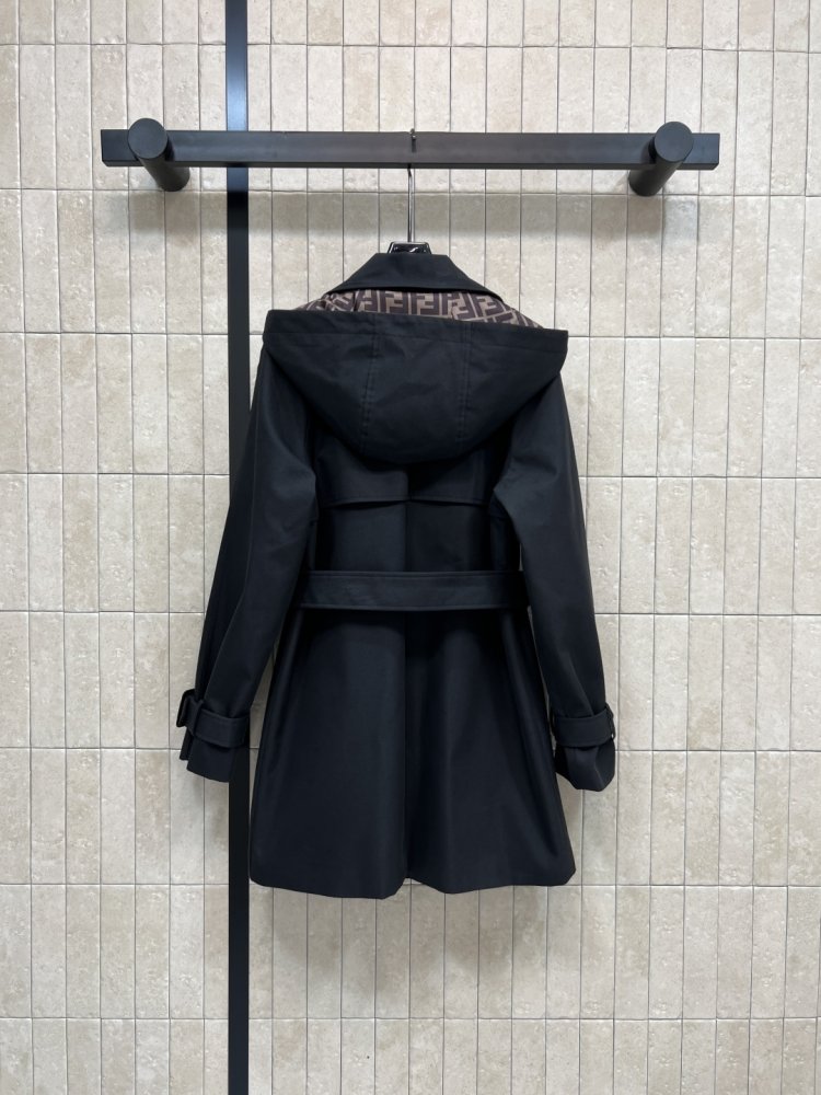 Двубортный тренчкот фото 6