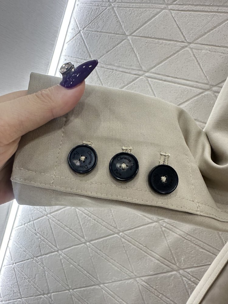 Двубортный тренчкот фото 6